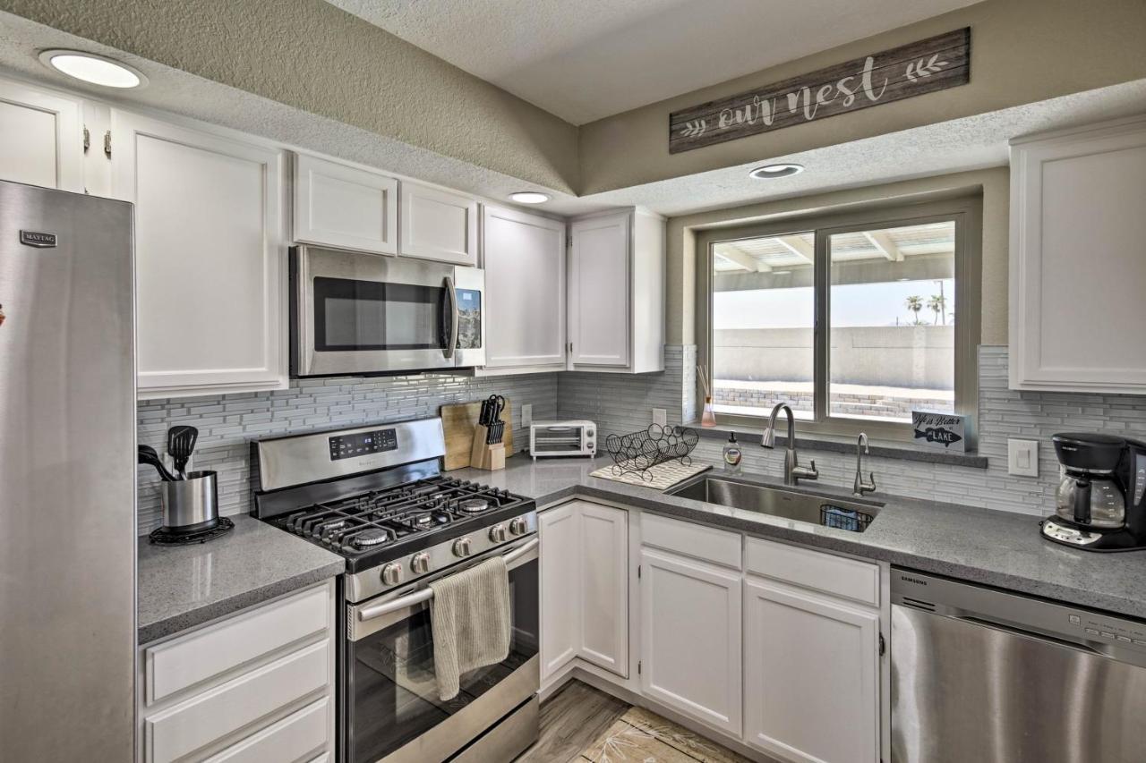 Lake Havasu Home With Pool And Mtn Views, Near Marina 哈瓦苏湖城 外观 照片