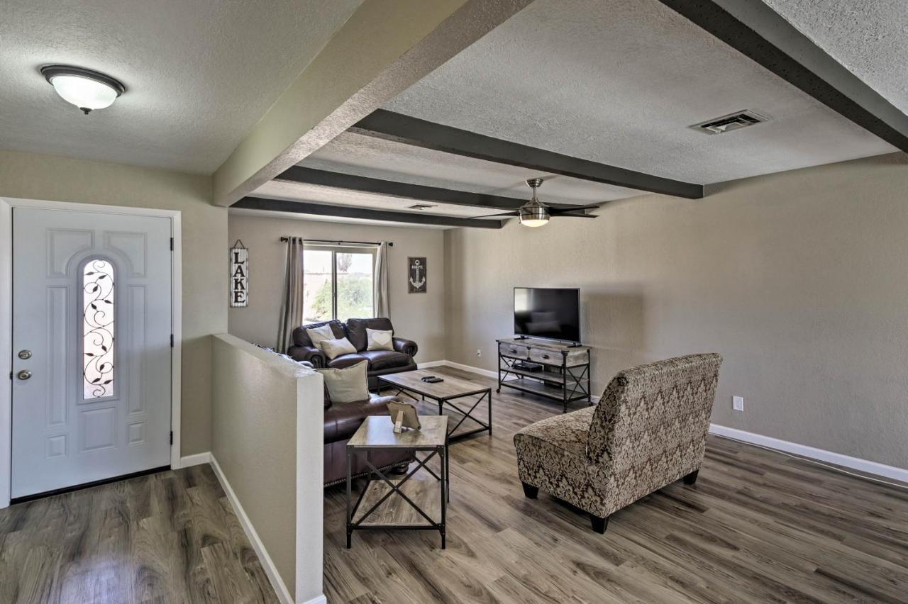 Lake Havasu Home With Pool And Mtn Views, Near Marina 哈瓦苏湖城 外观 照片